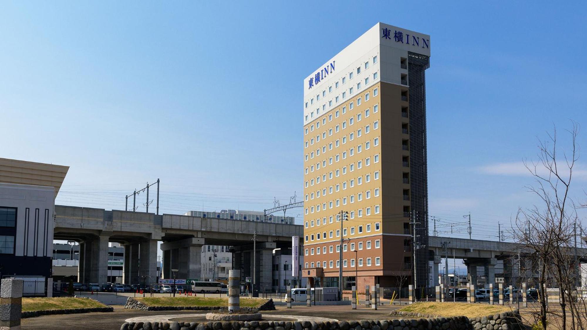 Toyoko Inn Shin-Aomori-Eki Higashi-Guchi Zewnętrze zdjęcie